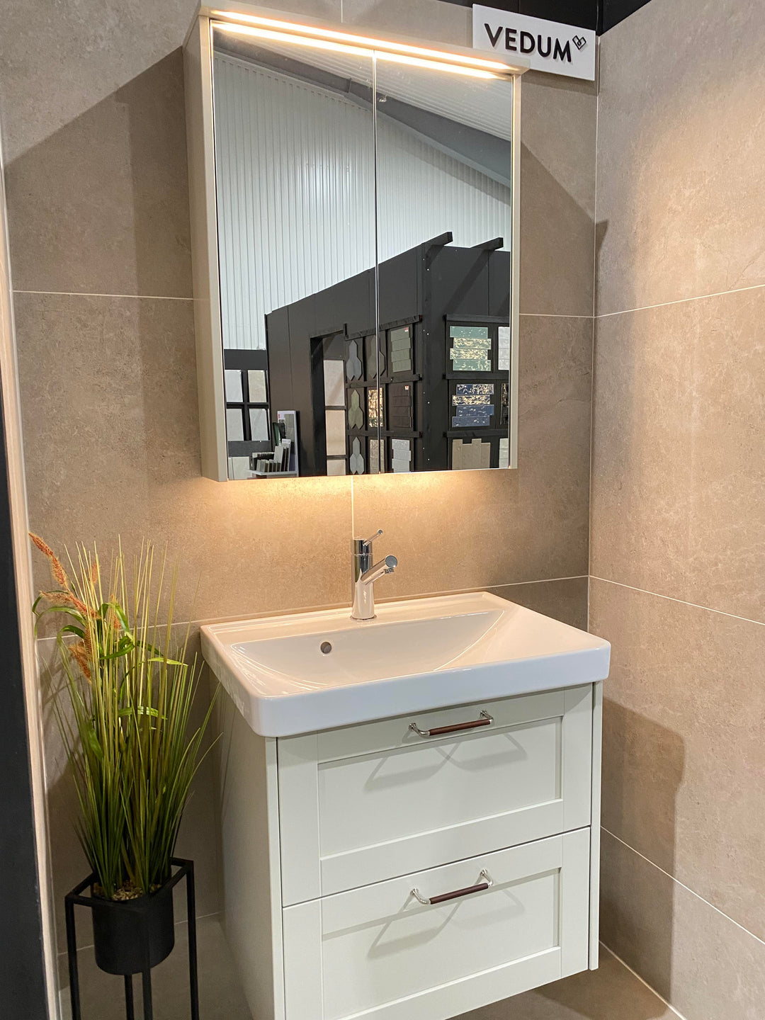 Liberty Cream Kalk Matt Rect. 60x60 CM Klinker - KakelExpress