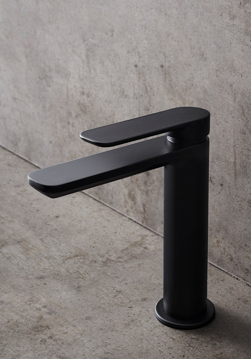 Tvättställsblandare Slim Svart Hafa - KakelExpress