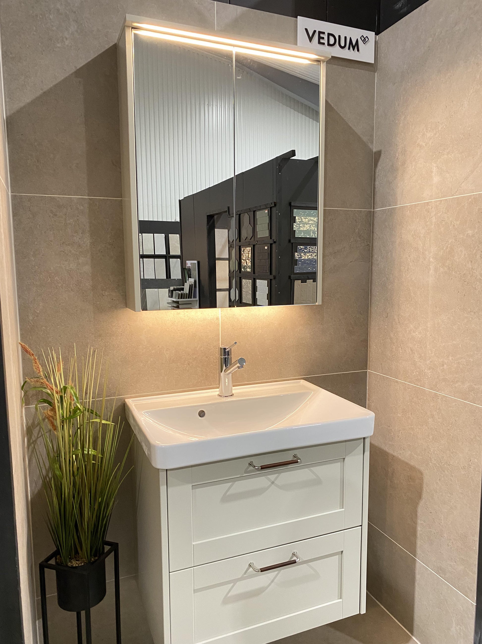 Liberty Cream Kalk Matt Rect. 60x60 CM Klinker - Colorker - KakelExpress