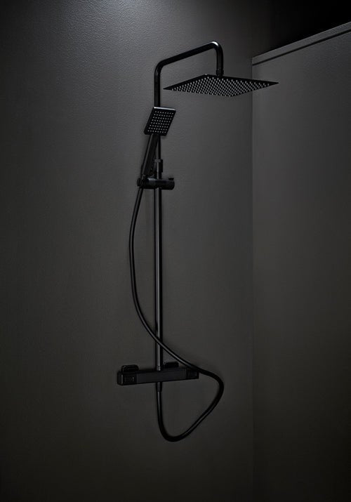 Takdusch Mix Slim Square 160CC Svart med 300x300 duschhuvud Hafa - Hafa - KakelExpress