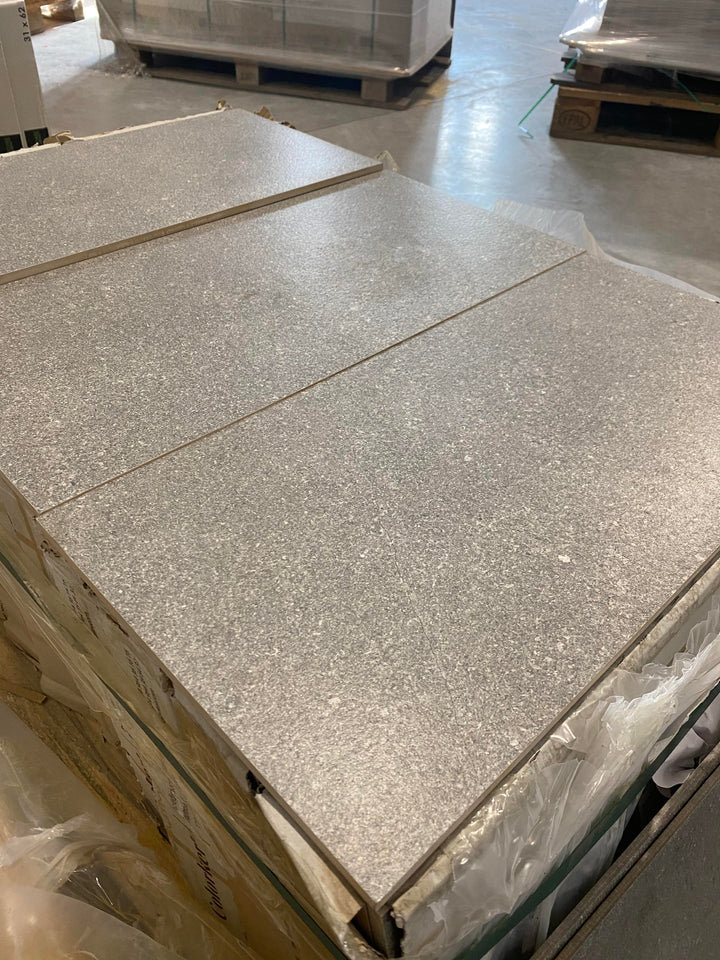 Paketpris- 17 kvm Ceppo Moments Grå Matt 30x60 CM Kakel - KakelExpress