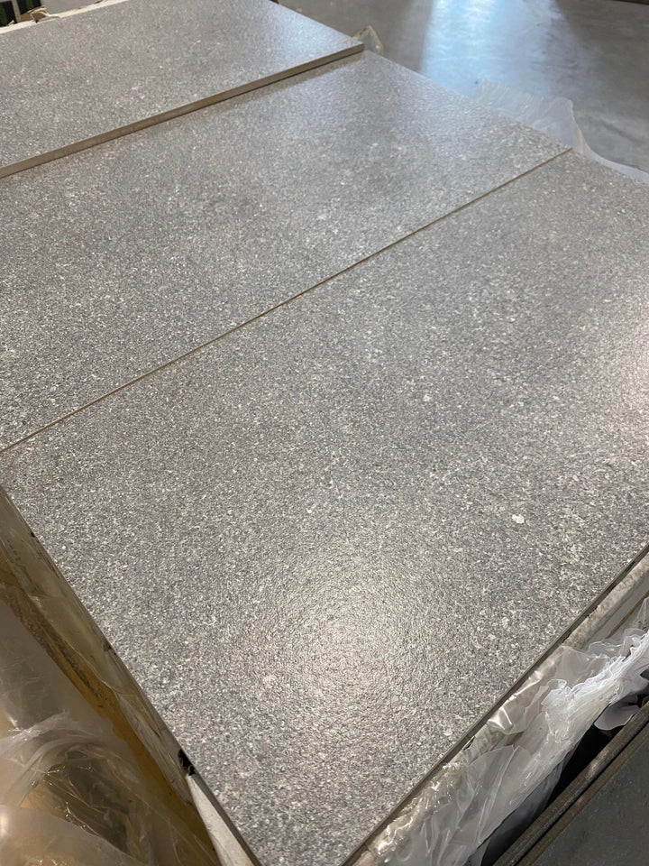 Paketpris- 17 kvm Ceppo Moments Grå Matt 30x60 CM Kakel - KakelExpress