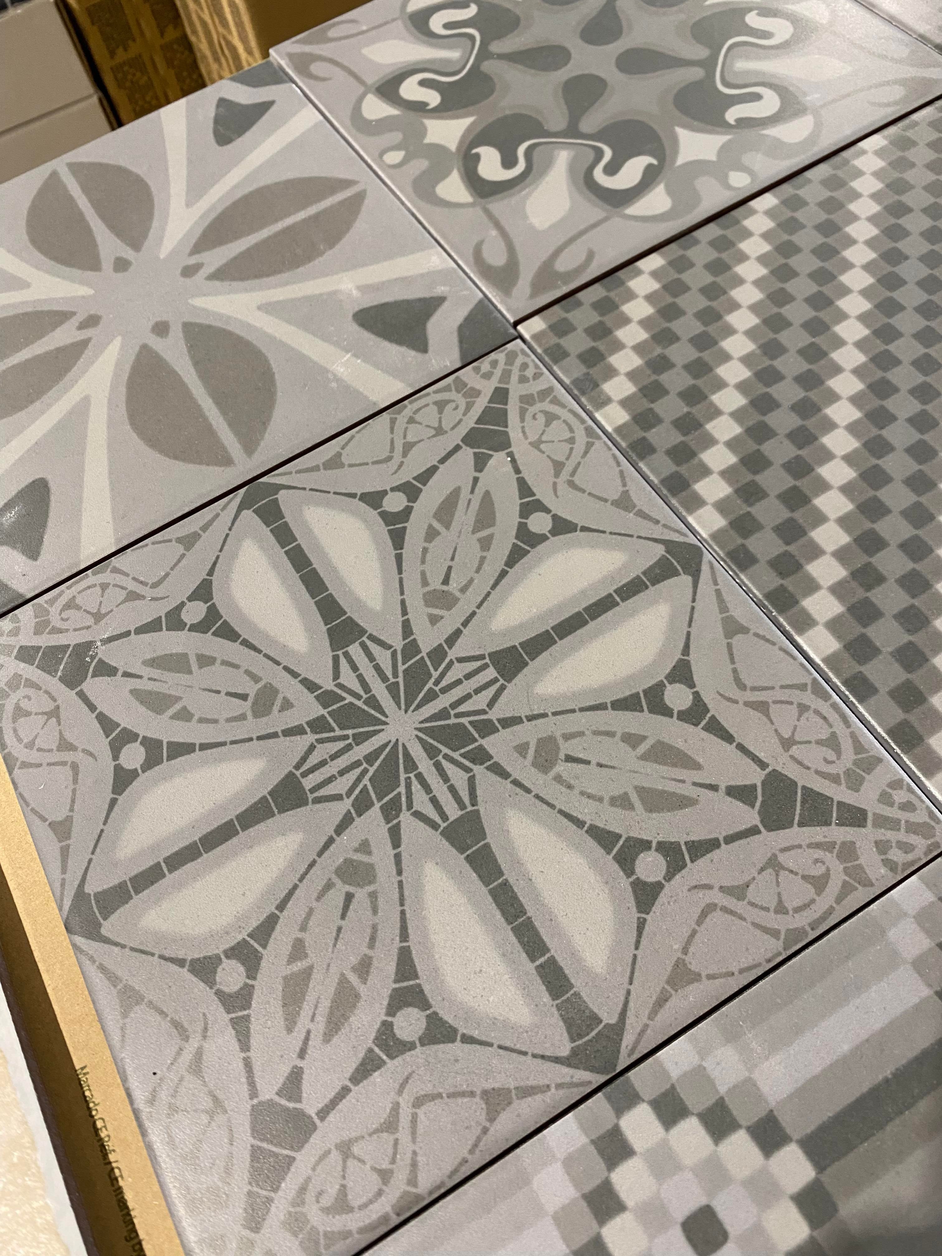 Tassel Grafito 20x20 CM Klinker - Vives - KakelExpress